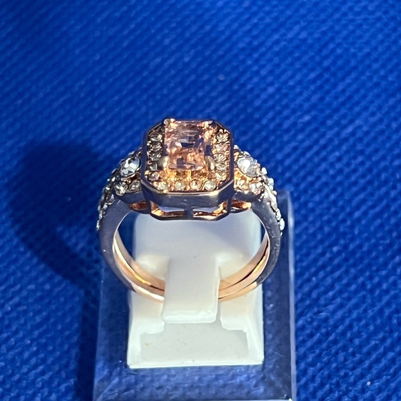 Ring Set - Picture 3 of 7